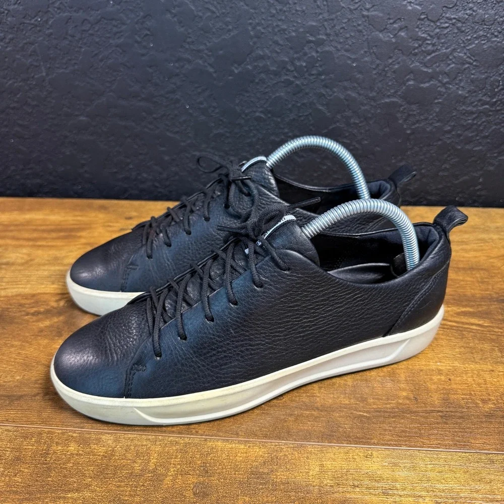 ECCO Soft 7 430003 Black Pebbled Leather Sneakers Womens EU 39 US 8-8.5